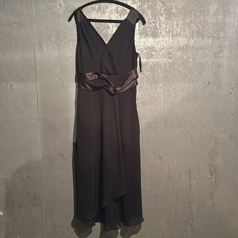 Jessica MIDI Dress, Fits 12/14 - Picture 8 of 12